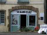 La boutique de l'association "Les Allumés du Jazz" ouverte au Mans depuis le samedi 14 mai. Une escale s'impose !