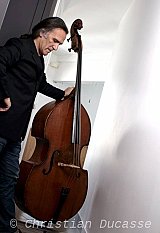 Jean-Paul Celea et LA contrebasse...