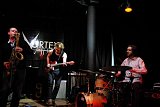"Fraud" : James Allsopp (sax), Stian Westerhus (guitare), Tim Giles (batterie)